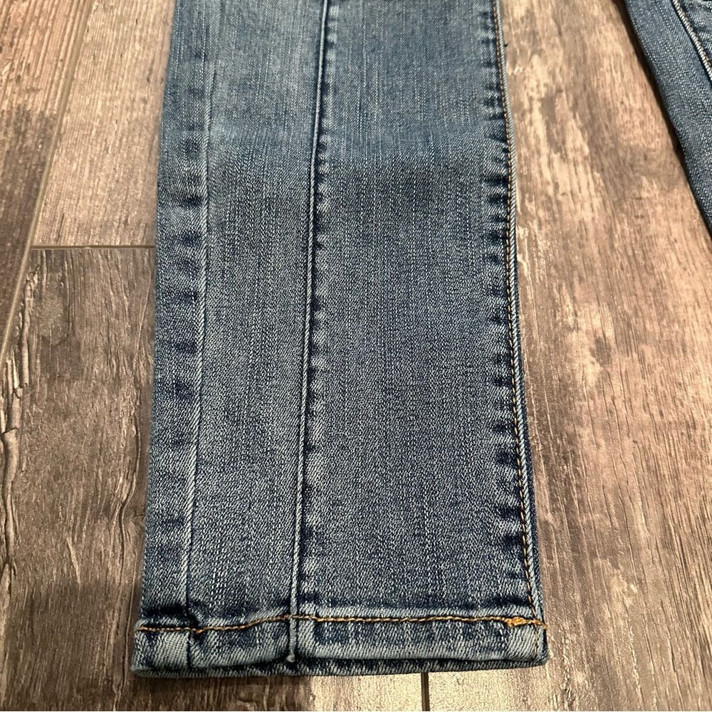 AEO Medium Wash Jeggings With Zippered Pockets and Moto Seaming Size 4 - Picture 10 of 11